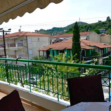 Pineview Serenity Пефкохори